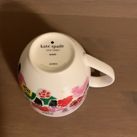 Kate Spade Muses “Flower Stand” White and Multicoloured Ceramic Mug - Picture 7 of 7